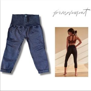 M/L Good Karma Crop Free People FP Movement High-Rise Leggings